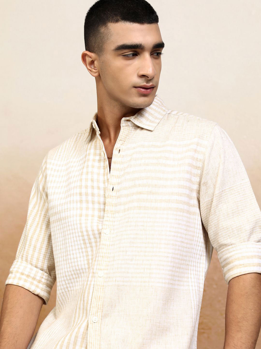 HIGHLANDER Men Nartual Yarn Enginee Checked Casual Regular Fit Shirt