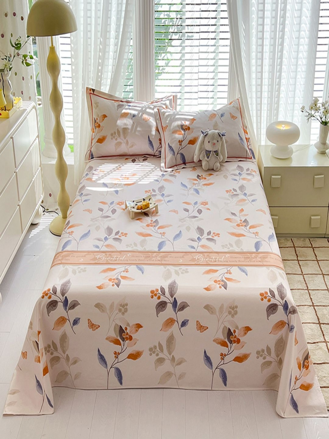 JC HOME Cream-Coloured & Blue Cotton 230 TC Floral Super King Bedsheet Set-2.5 m x 2.45 m
