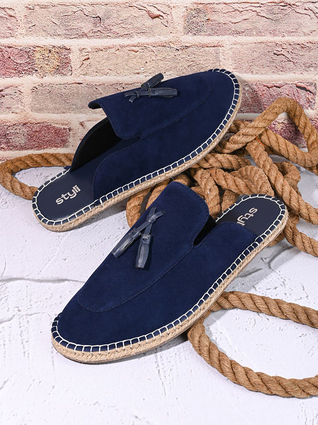 Styli Men Round Toe Comfort Insole Faux Suede Espadrilles With Tassel