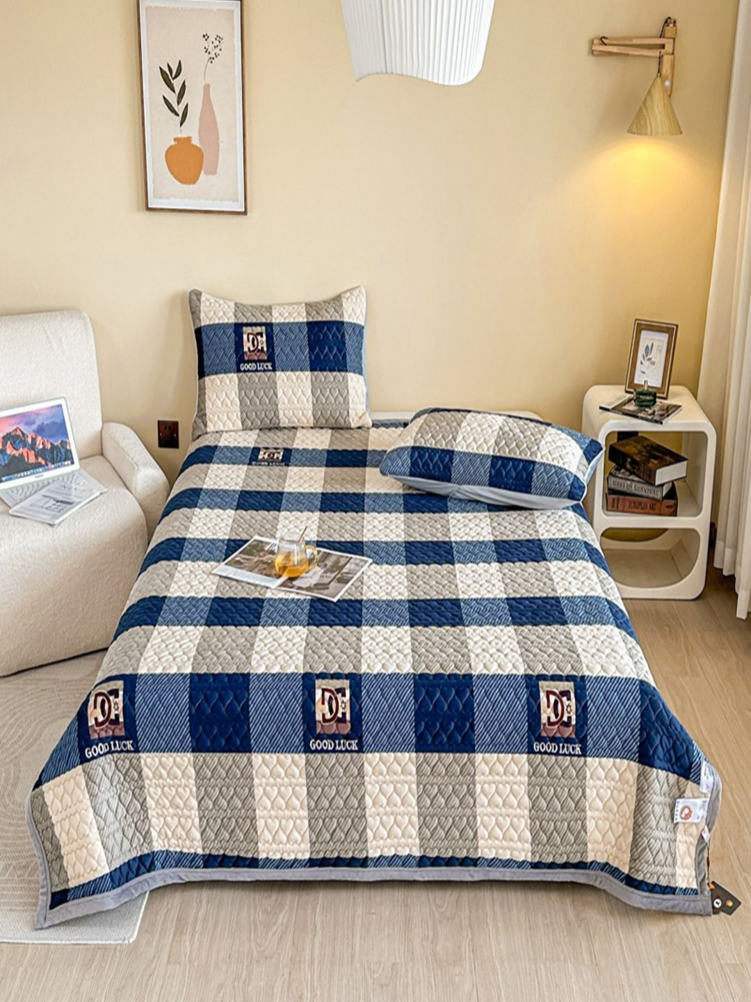 JC HOME Blue & Beige Checked Double King Bed Cover Set