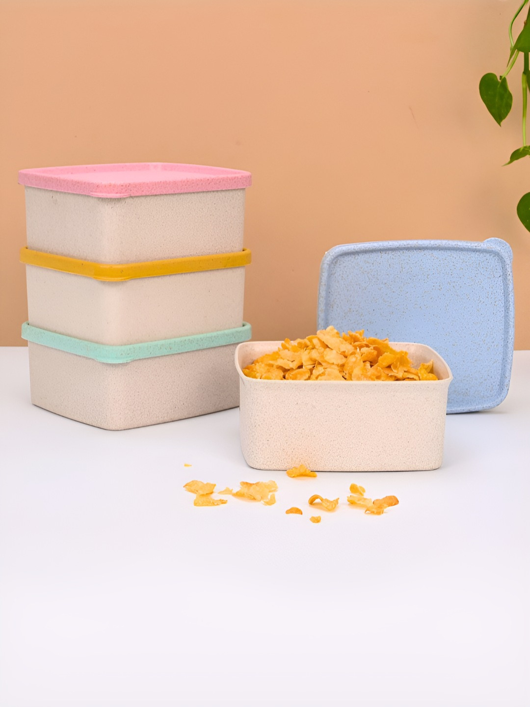 Eha off White Plastic Easy To Clean 4 Piece Snap Fridge Container-500ml
