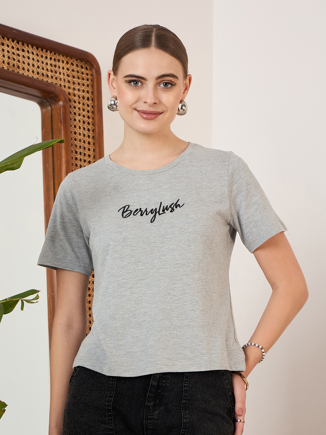 Berrylush BASICS Brand Logo Printed Casual T-shirt