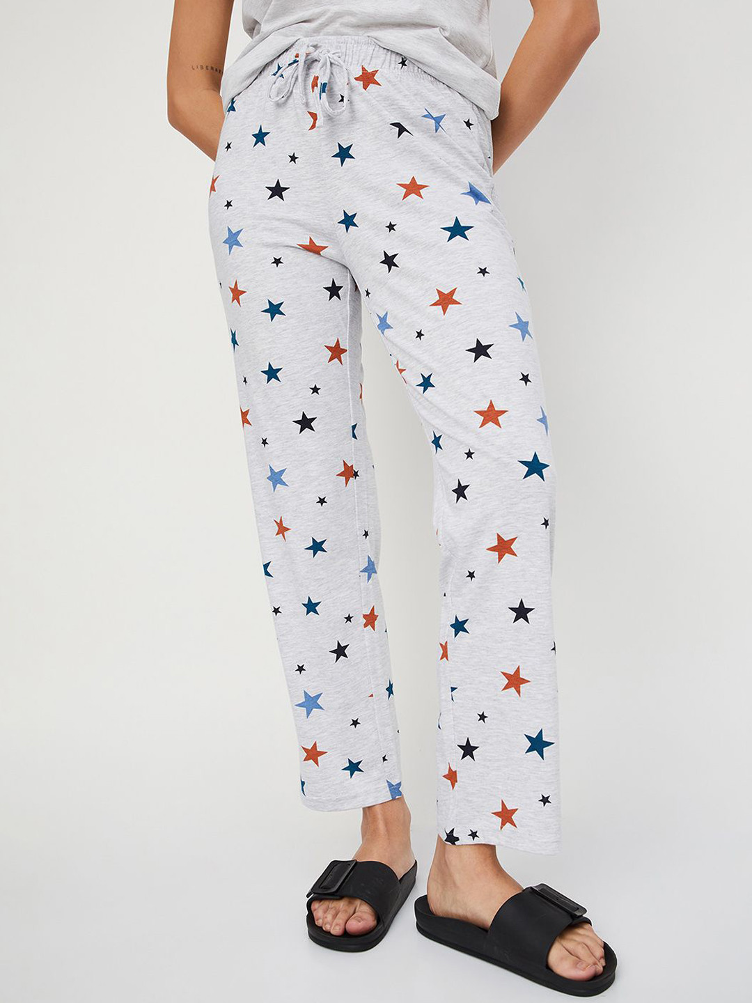 max Women Star Printed Mid Rise Lounge Pants