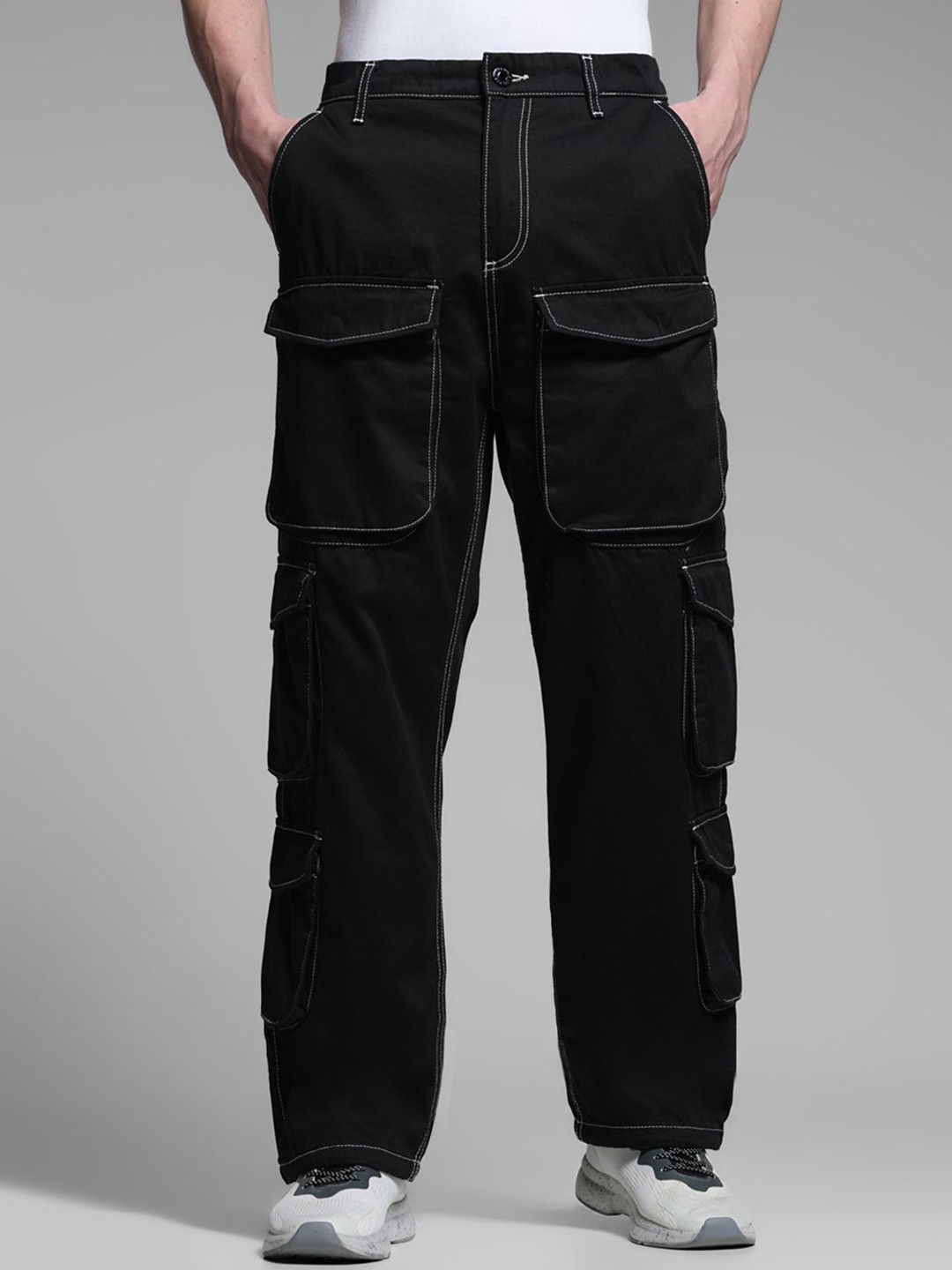 Jack & Jones Men Loose Fit High-Rise Cargos Trousers