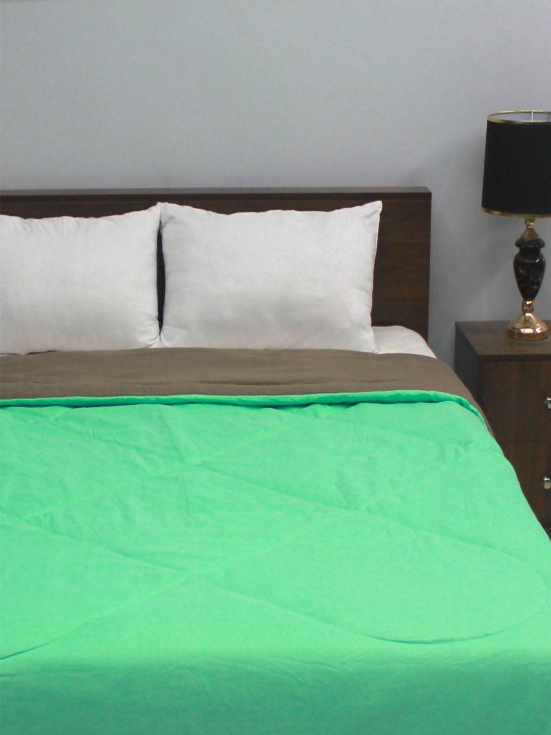 BOMBAY DYEING Axia Green & Brown Pure Cotton 200 GSM Mild Winter Double Bed Comforter