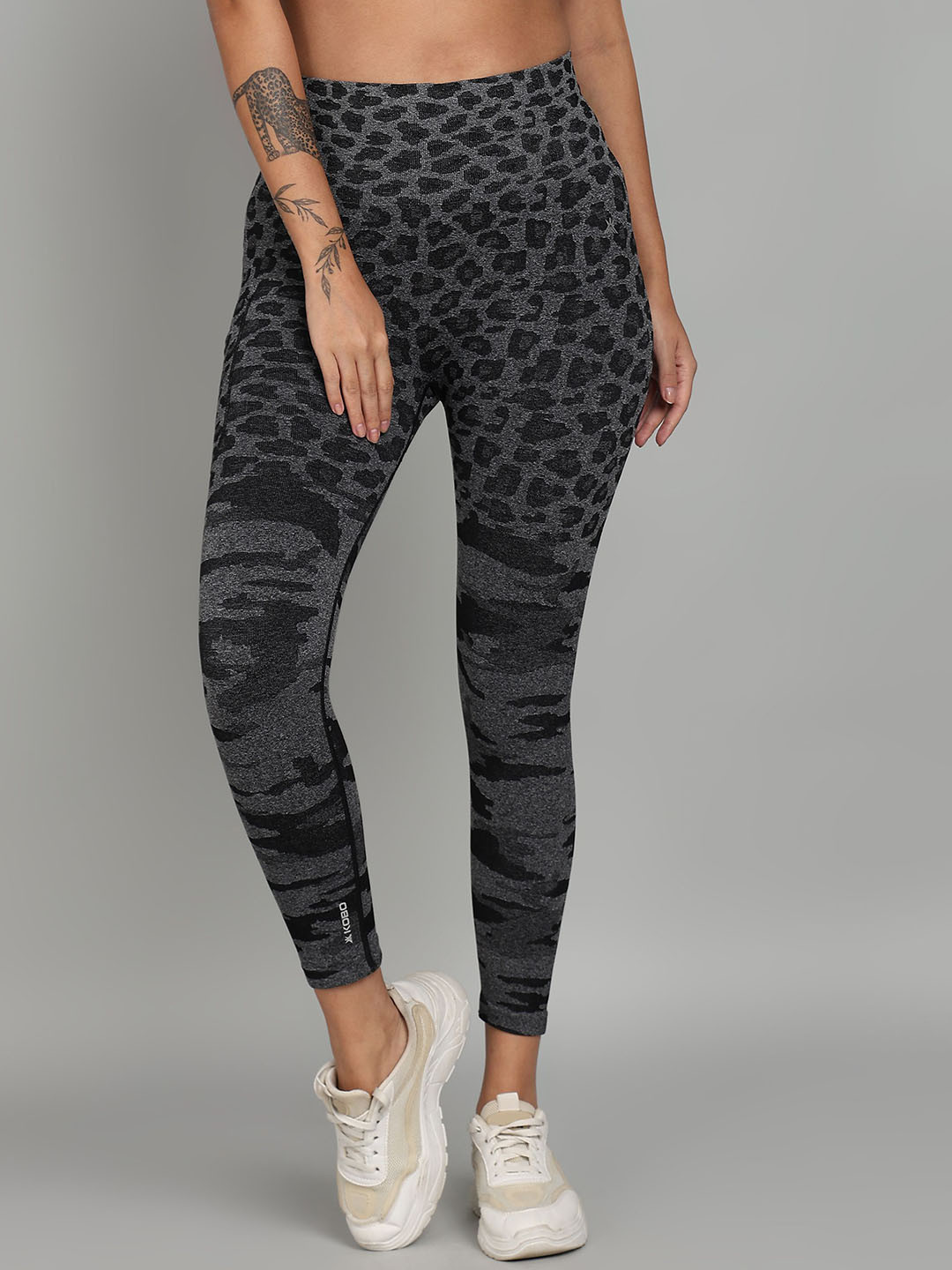 KOBO Seamless Ankle-Length Training Tights