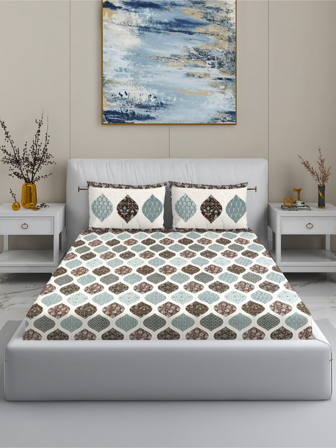 MODEFE White Floral 144 TC Cotton King Bedsheet With 2 Pillow Covers - 2.5 M x 2.7 M