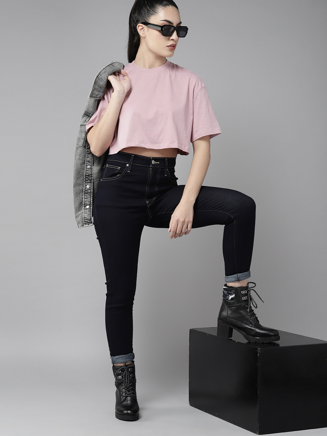 The Roadster Lifestyle Co. Drop-Shoulder Sleeves Pure Cotton Boxy Super Crop  T-shirt