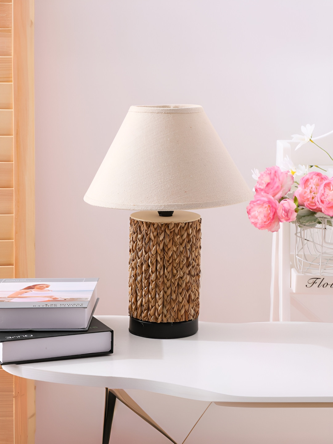 The Better Home Brown Wooden & Sea Grass Fabric Shade Table Lamp