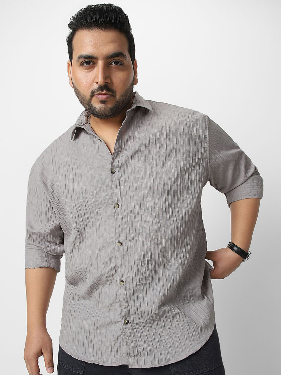 Urbano Plus Men Spread Collar Popcorn Texture Cotton Casual Shirt