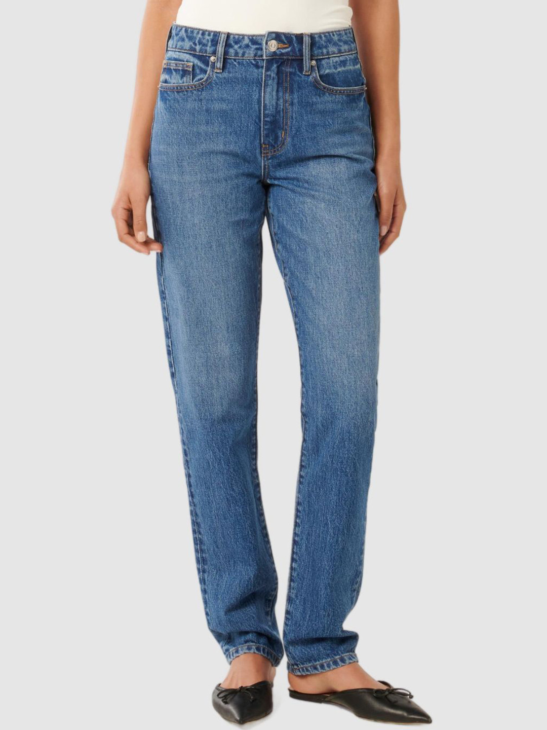Forever New Women Straight Fit Light Fade Jeans