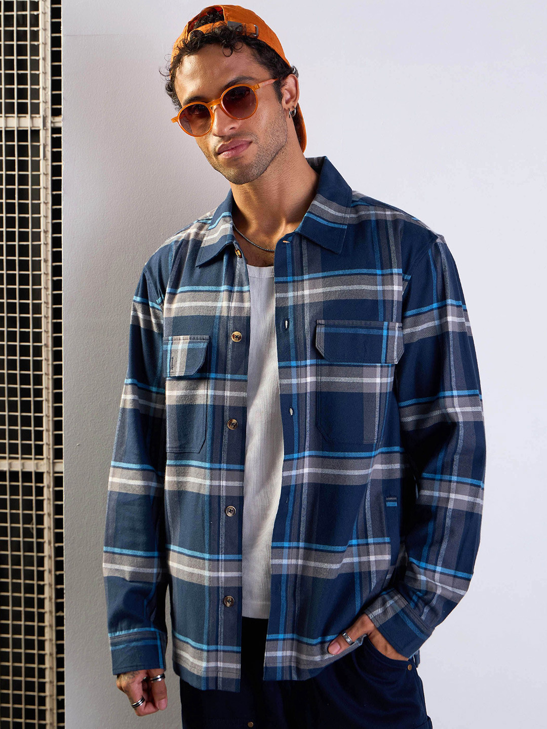 MASCLN SASSAFRAS Men Spread Collar Checked Cotton Oversized Shacket