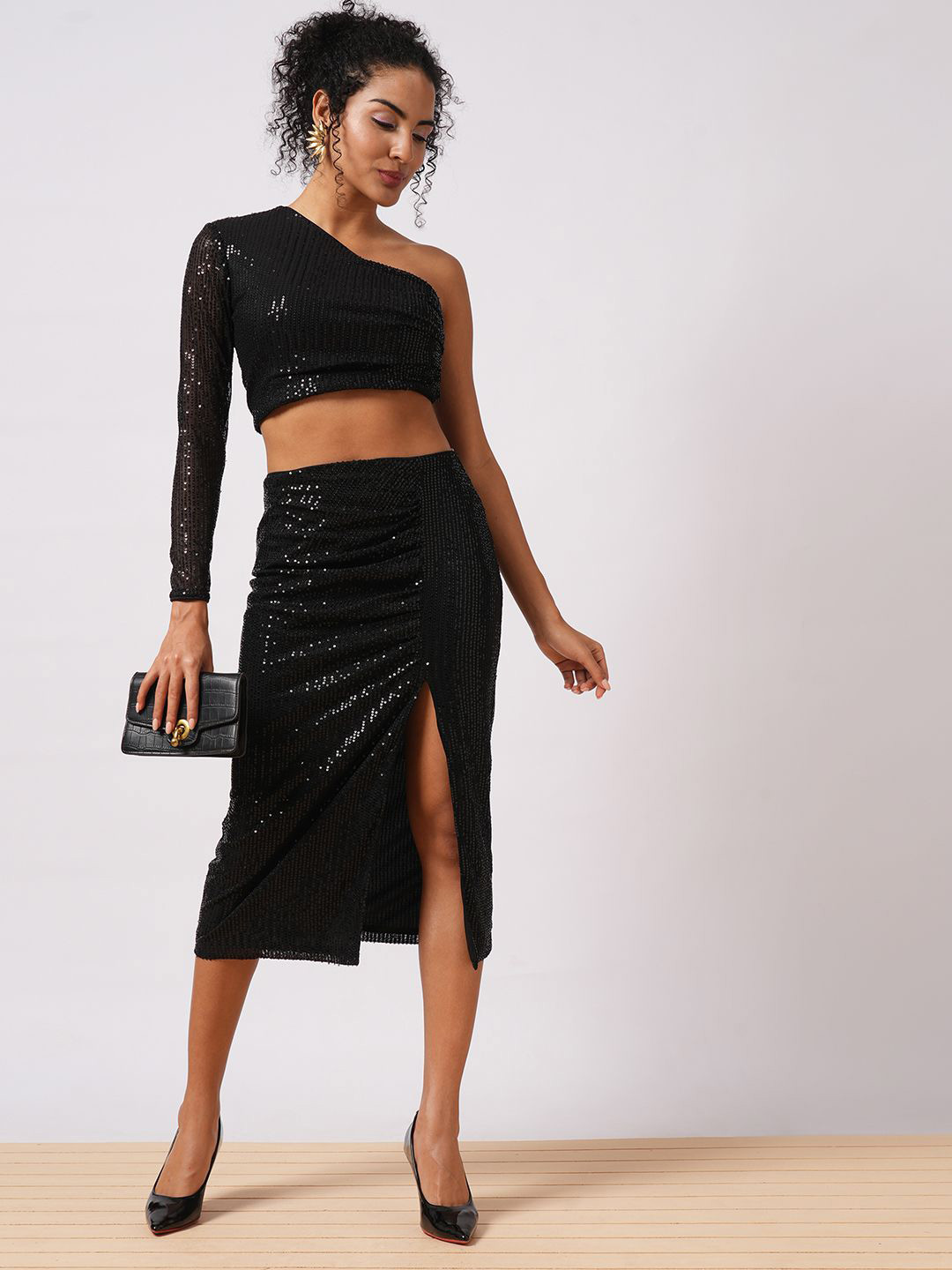 Globus Black Embellished Sequinned One Shoulder Crop Top With Ruched Midi Skirt