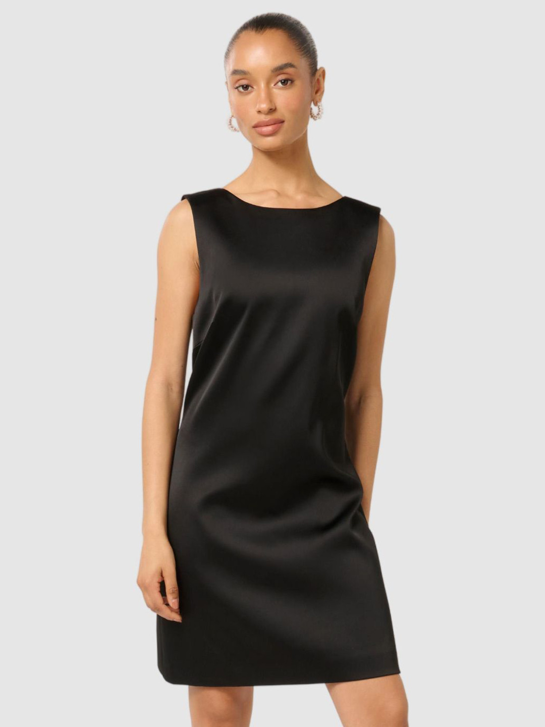 Forever New Solid Boat Neck Sheath Above Knee Dress