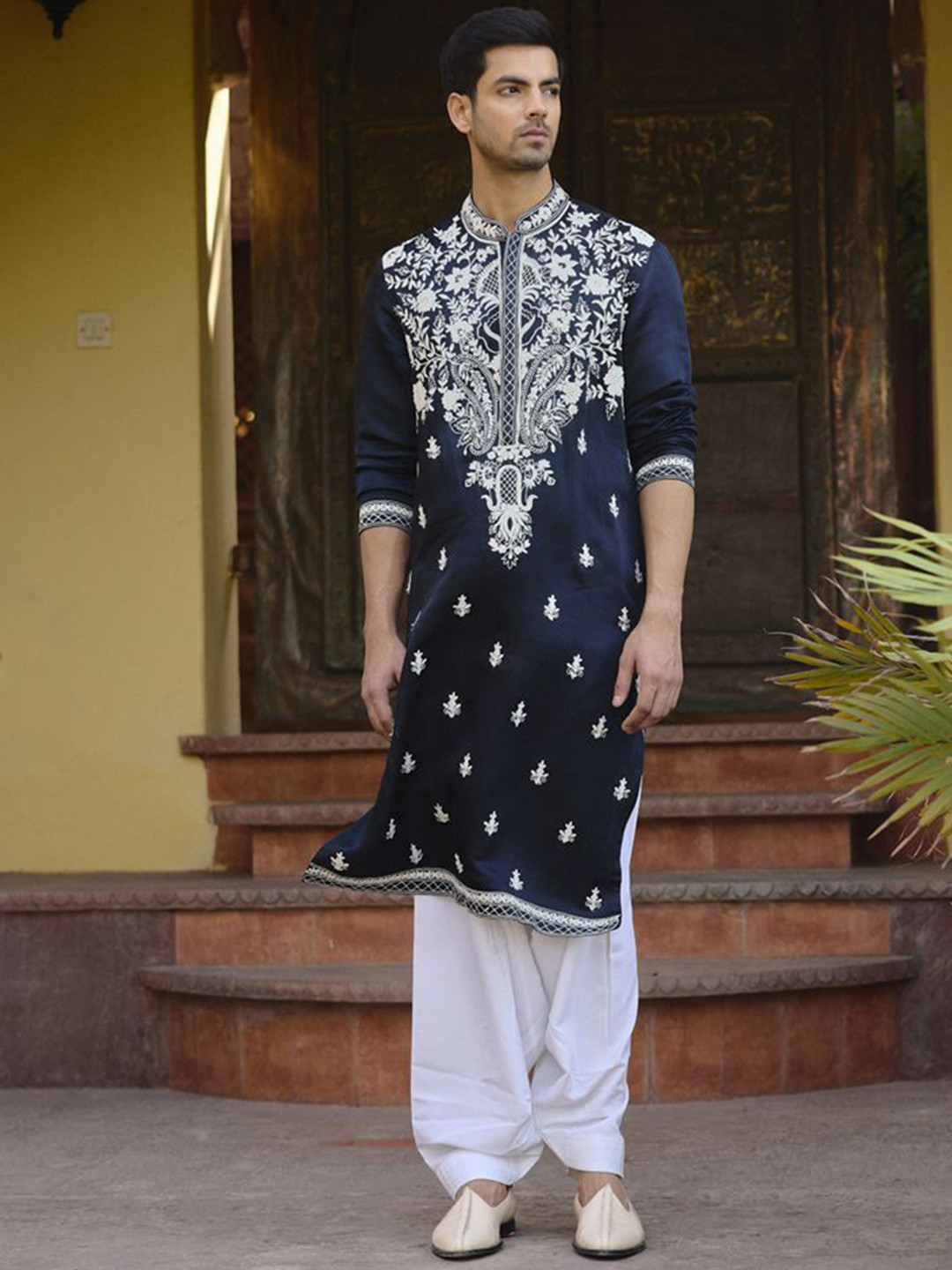 Ankit V Kapoor Floral Embroidered Thread Work Mandarin Collar Straight Kurta with Salwar