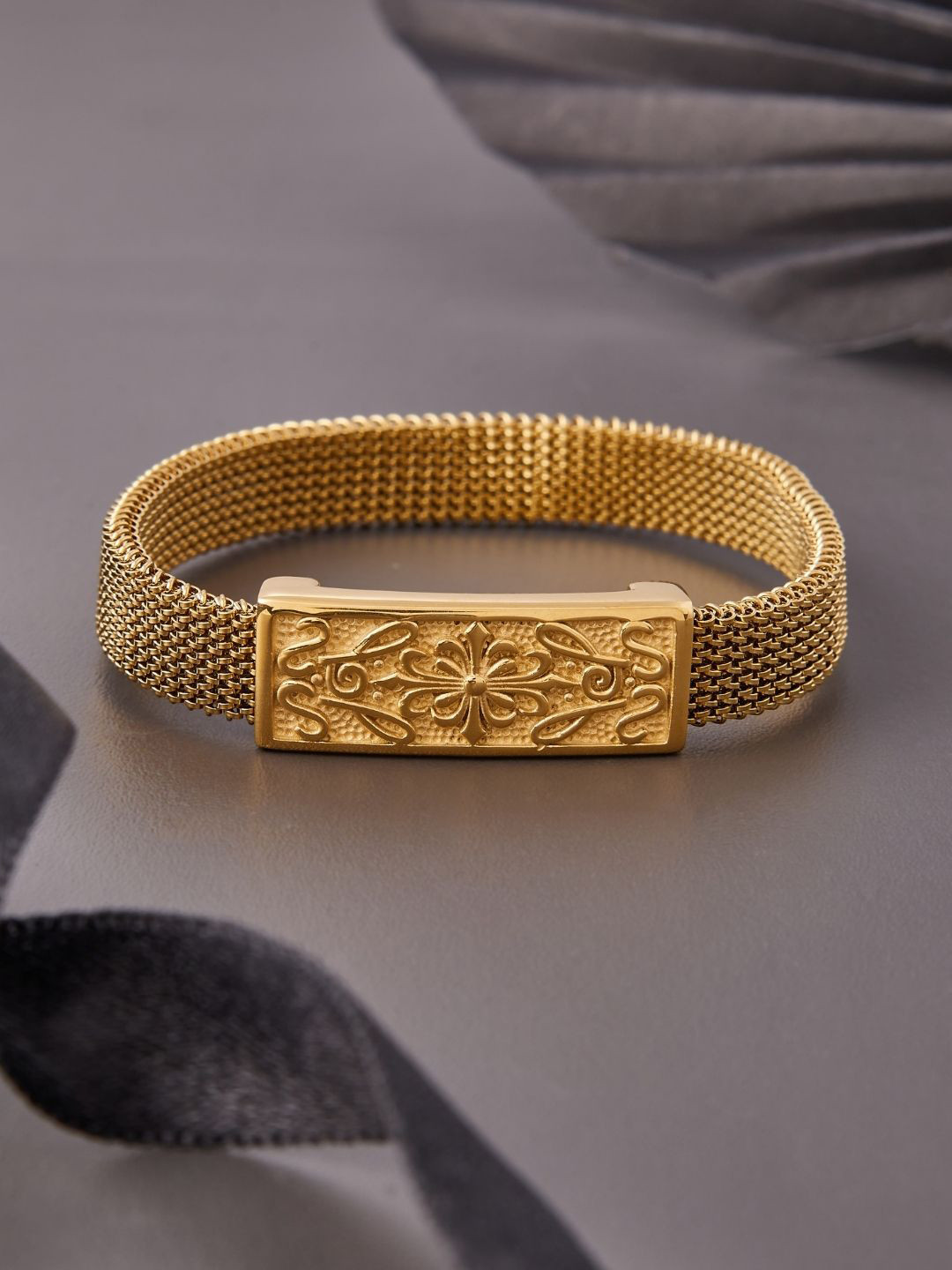 PYLON Men Stainless Steel Majestique Band Elasticated Bracelet