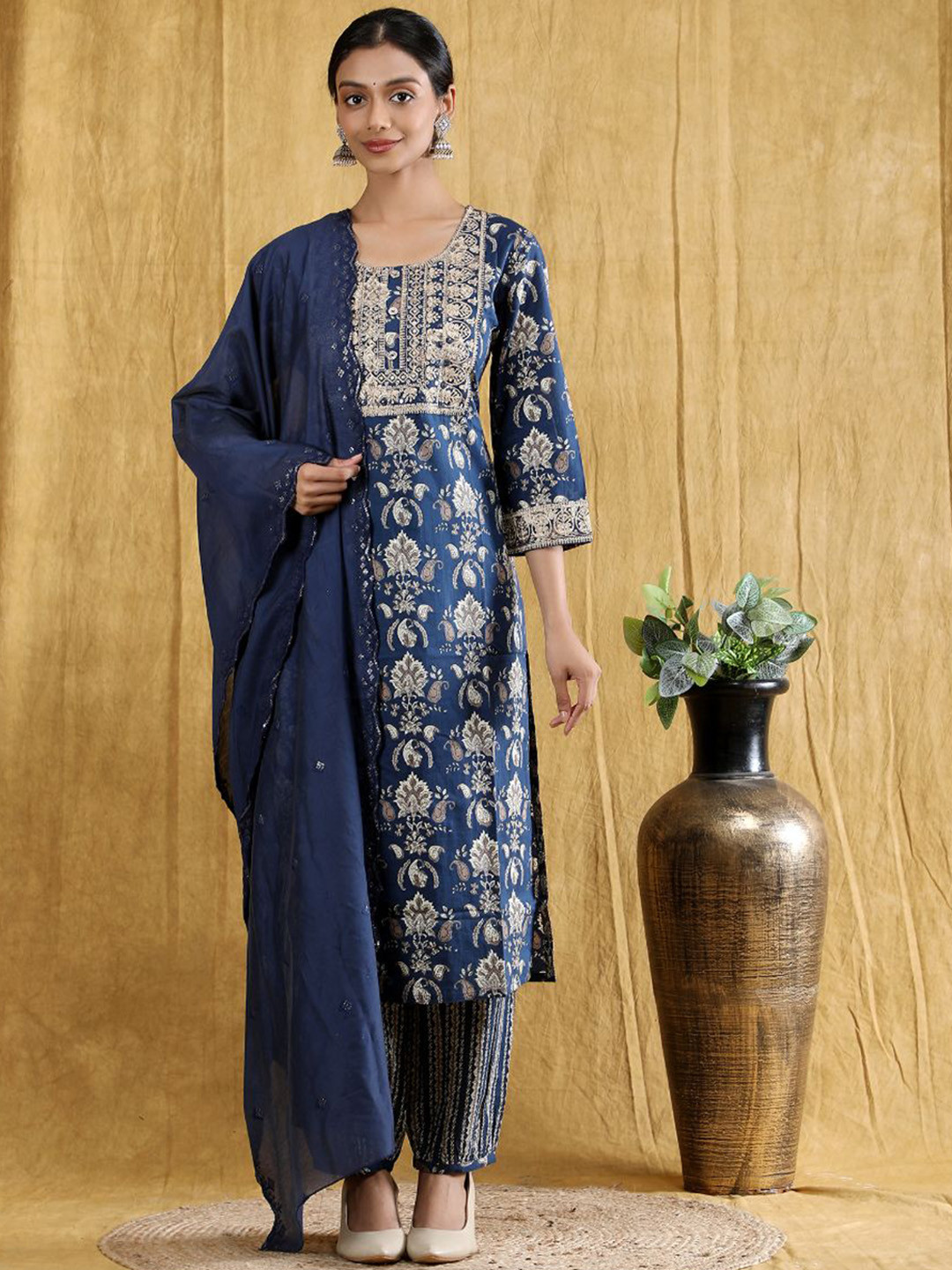 Shifory Embelished Printed Round Neck Golden Blue Straight kurta Pant with Dupatta
