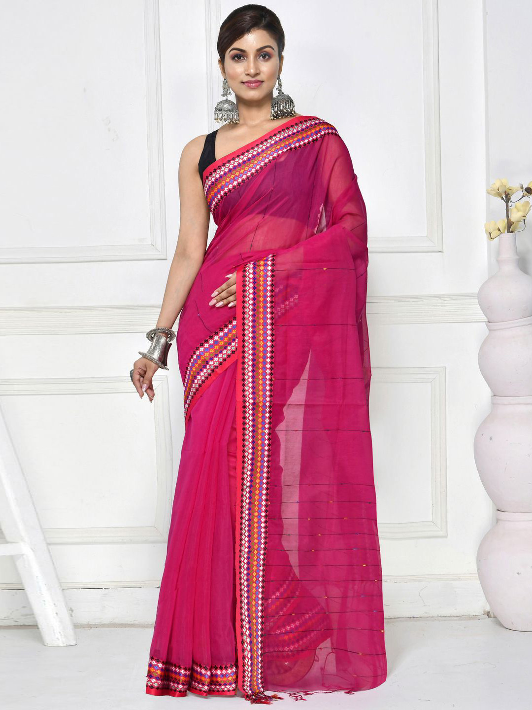 Crochetin womens Striped Saree