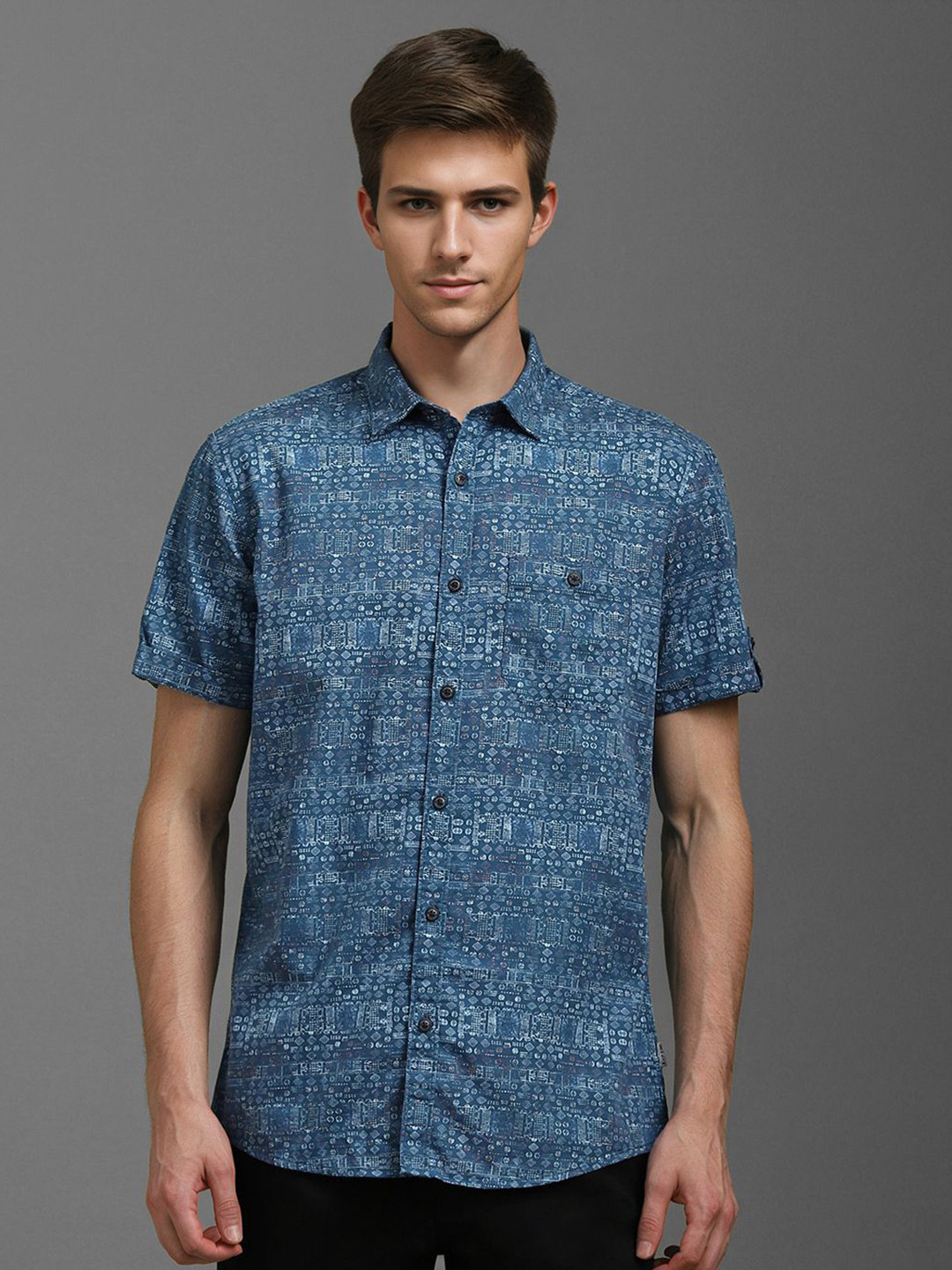 Louis Philippe Jeans Men Spread Collar Micro Disty Printed Cotton Slim Fit Casual Shirt