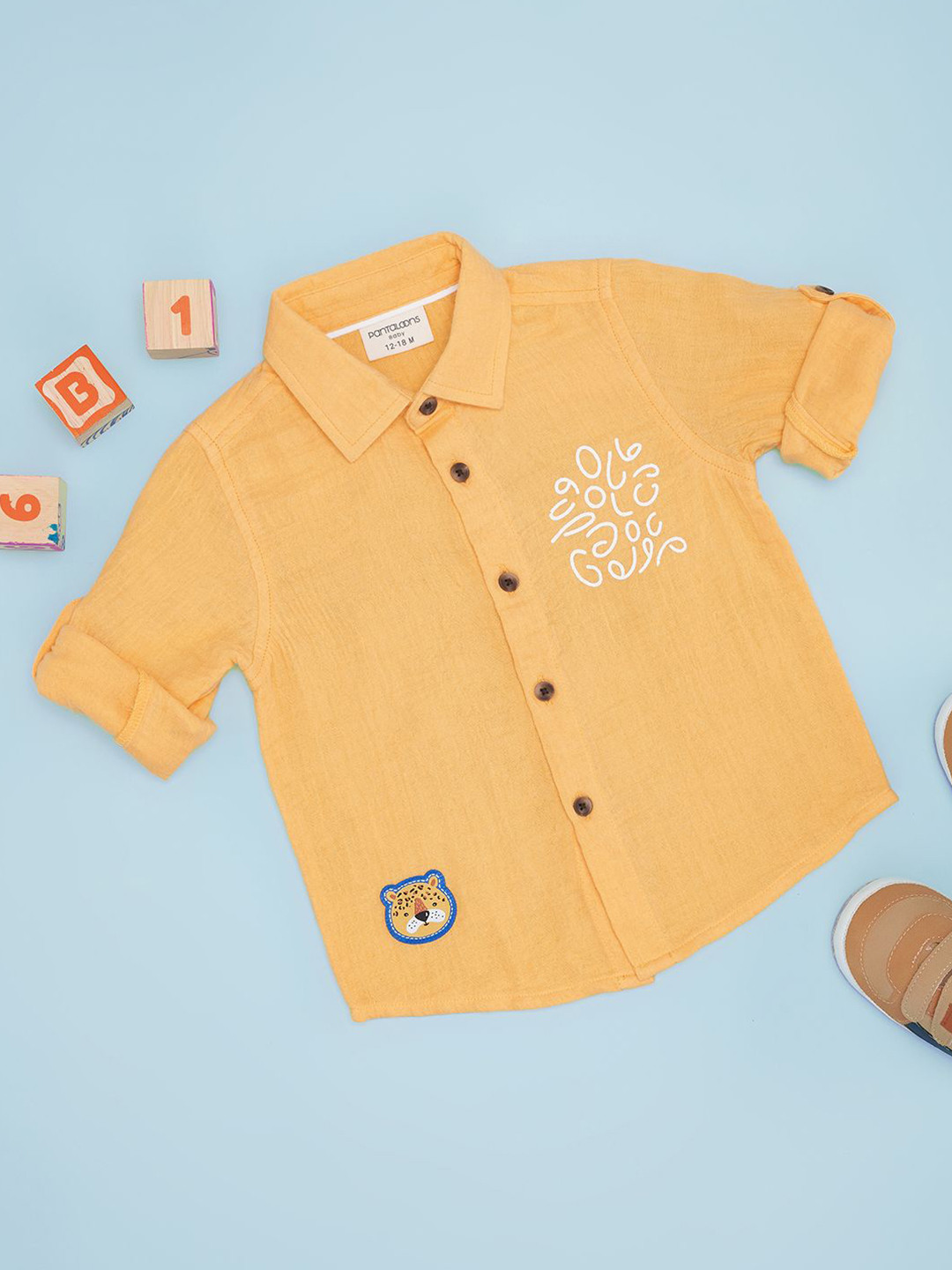 Pantaloons Baby Boys Cutaway Collar Graphic Printed Cotton Casual Shirt