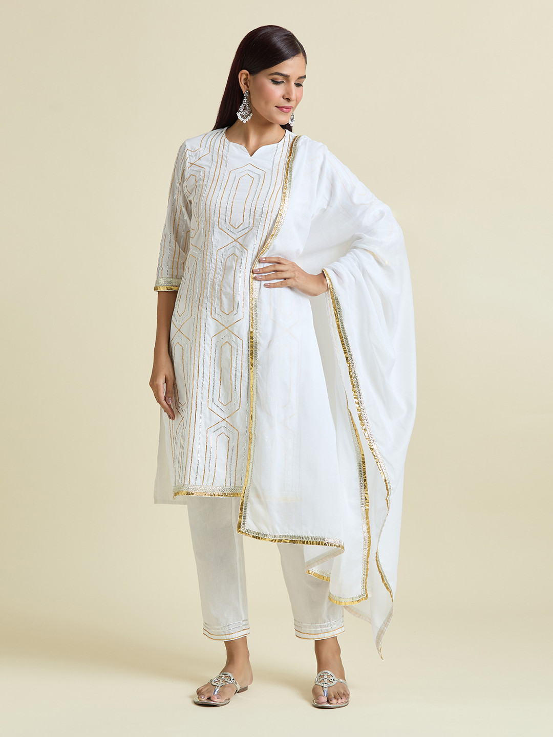 Samyukta Singhania Geometric Self Design Gotta Patti Straight Kurta with Trousers & Dupatta