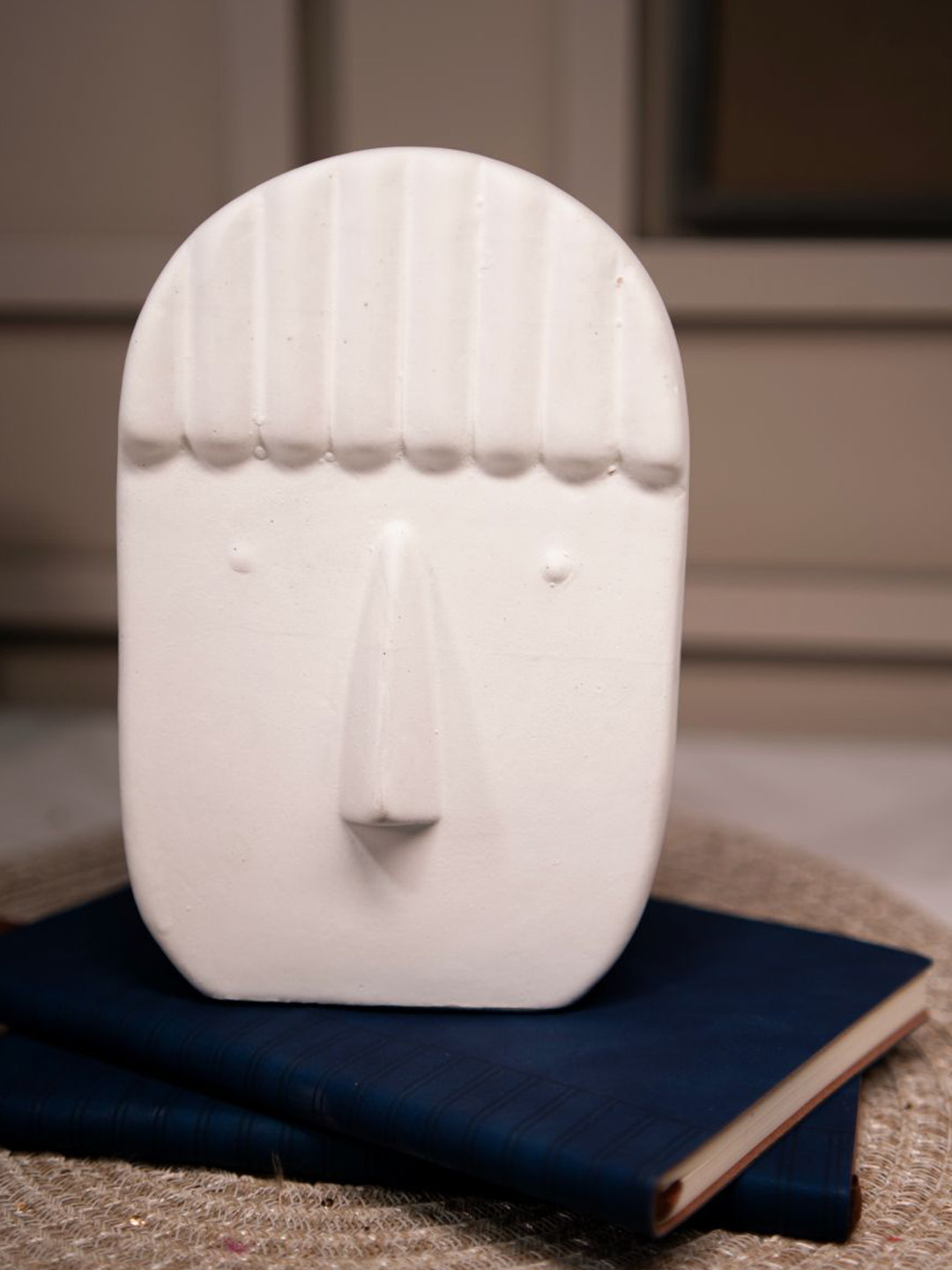 ArteCasa White Textured Ceramic Muse Vase