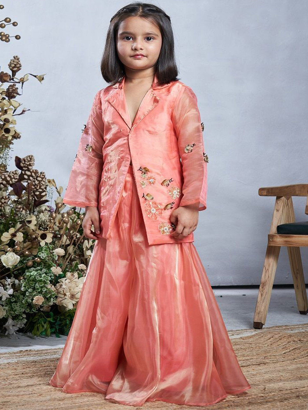 Vivedkids Girls Floral Embroidered Lapelled Collar Beads And Stones Kurta With Palazzos