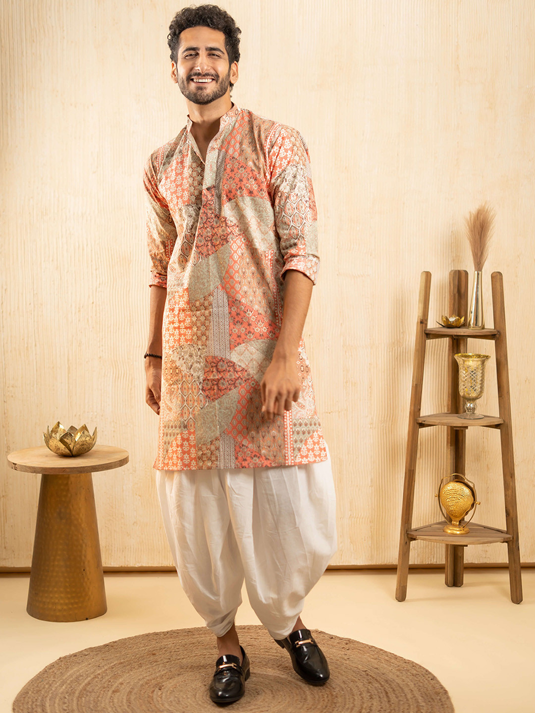 Shasak Floral Printed Mandarin Collar Long Sleeves Straight Kurta