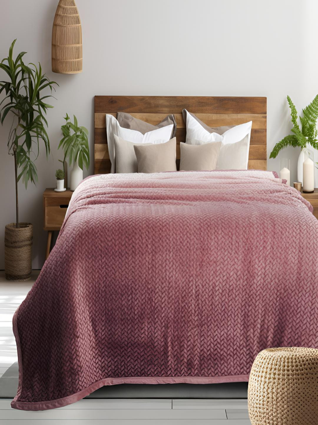 GAPU & BALY Rose Gold Striped AC Room 300 GSM Double Bed Blanket