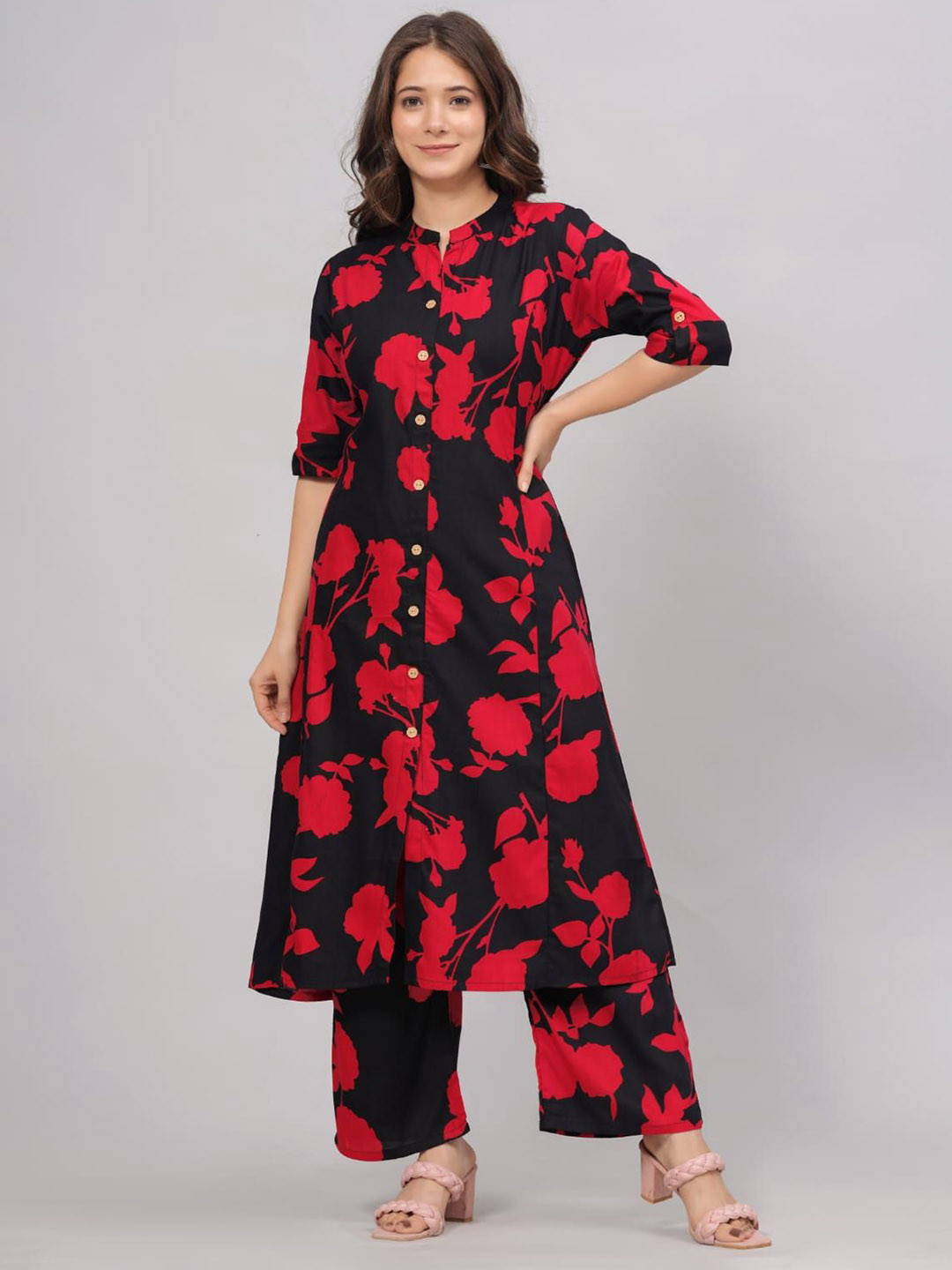 MILAAV Floral Printed Mandarin Collar A Line Kurta with Trousers