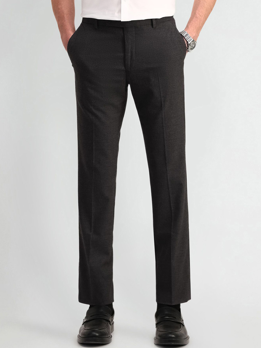 Arrow Men Urban Slim Slim Fit Charcoal Trousers