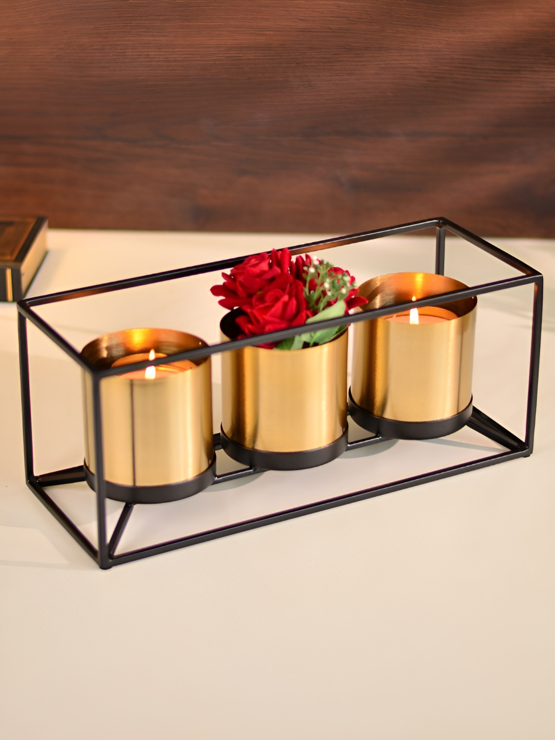 Cinch Home Gold Toned 2 Pieces Pot Desk Planters