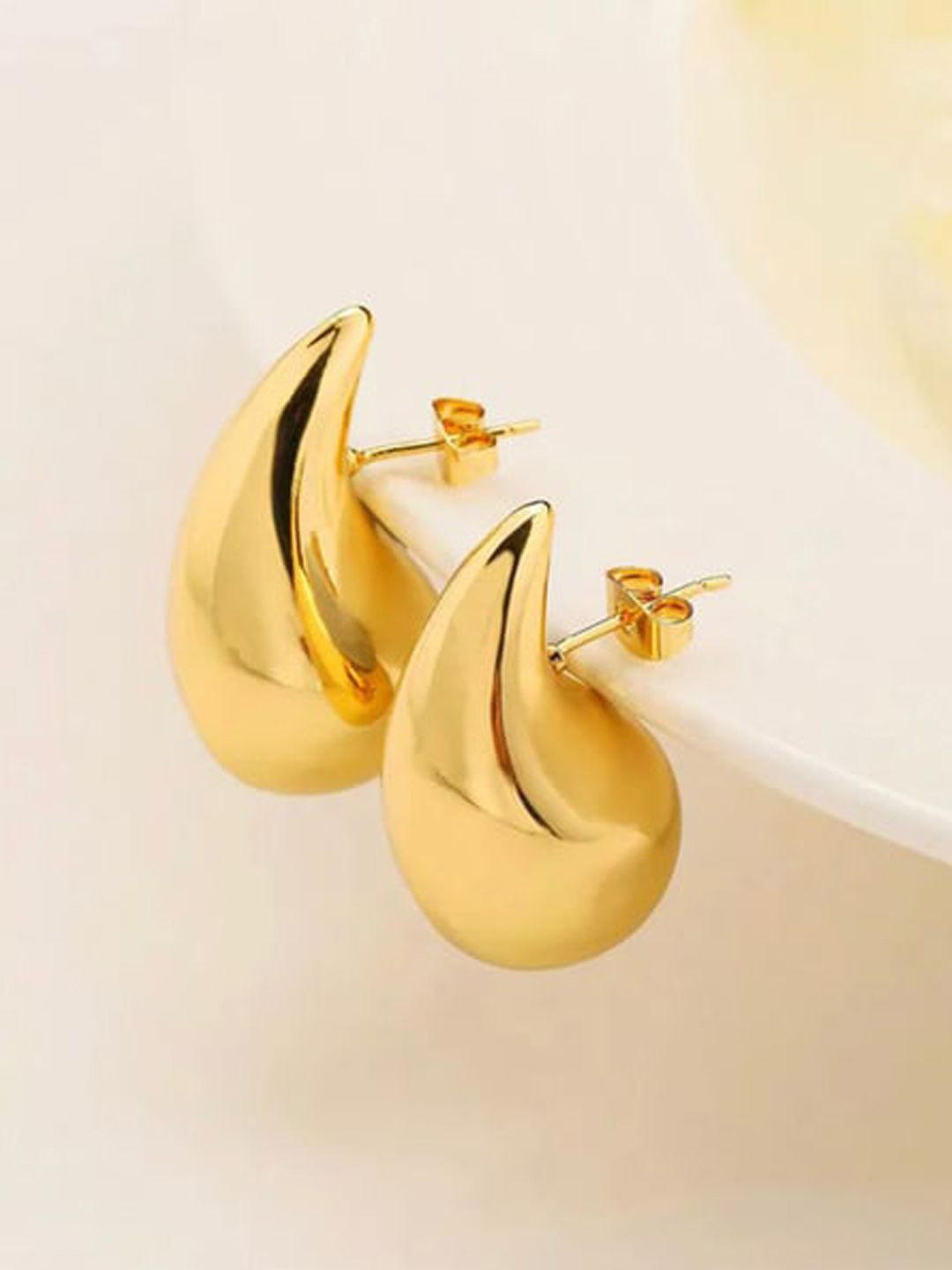 styledose Sterling Silver Gold-Plated Teardrop Stud Earrings