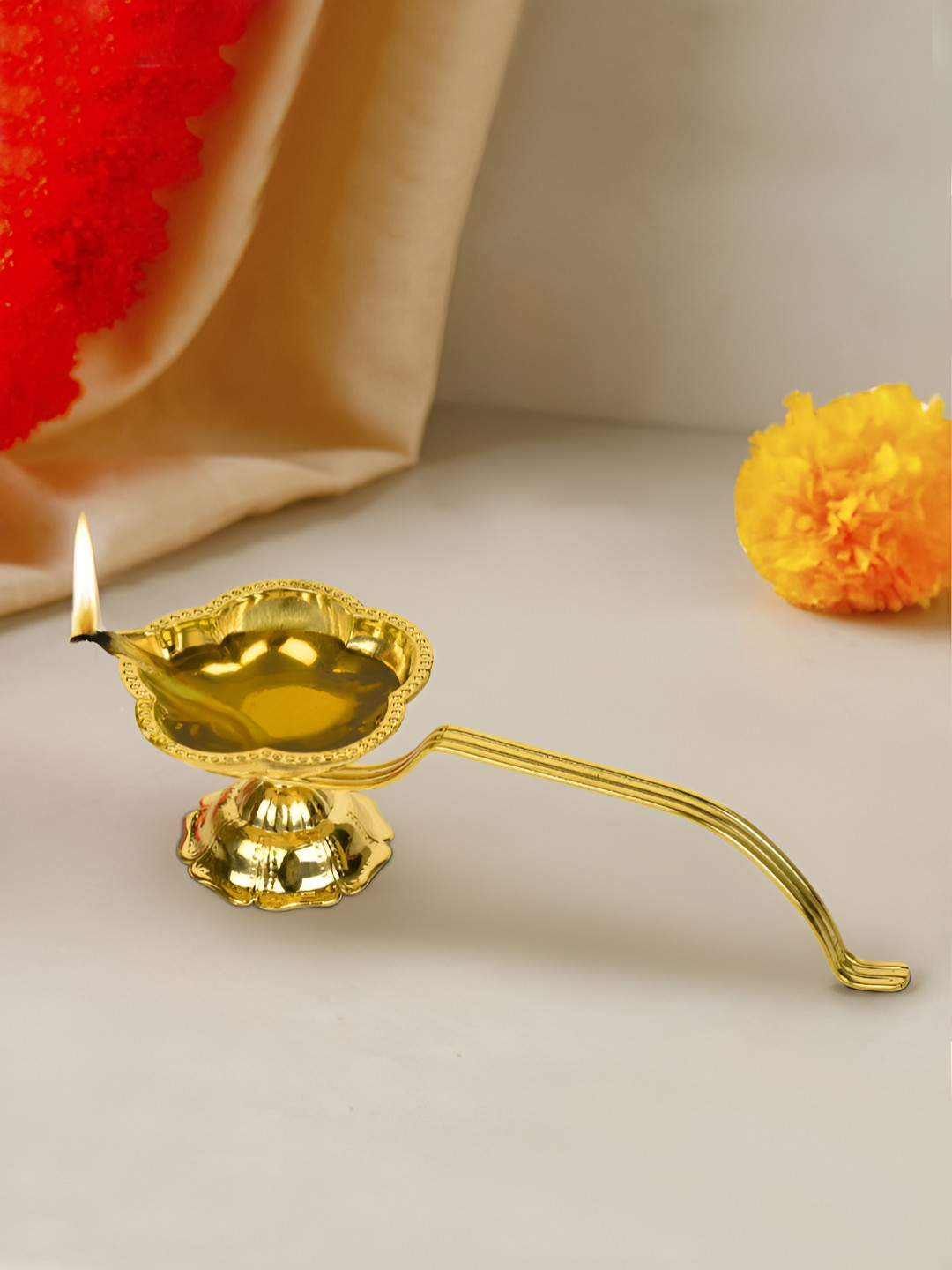 StyleMyWay Golden Brass Decorative Puja Aarti Diya with Handle