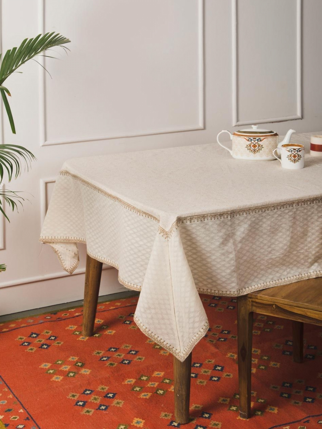 Fabindia Off White Floral Cotton 4-Seater Table Cover with Textured details