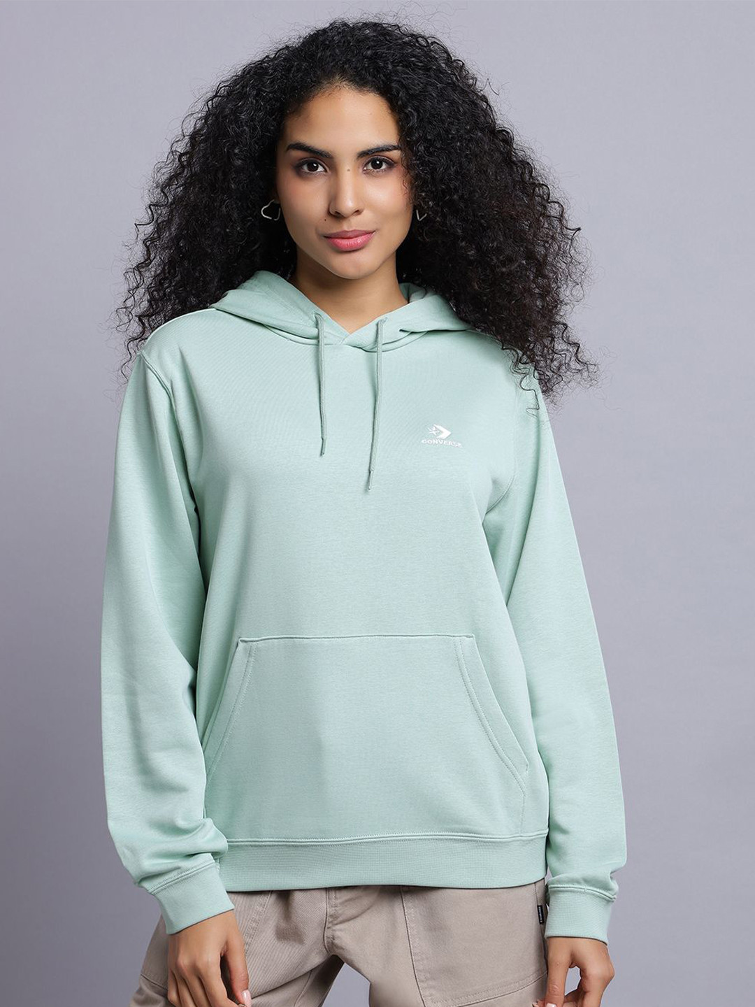 Converse Unisex Go-To Embroidered Star Chevron Standard Fit Pullover Hoodie