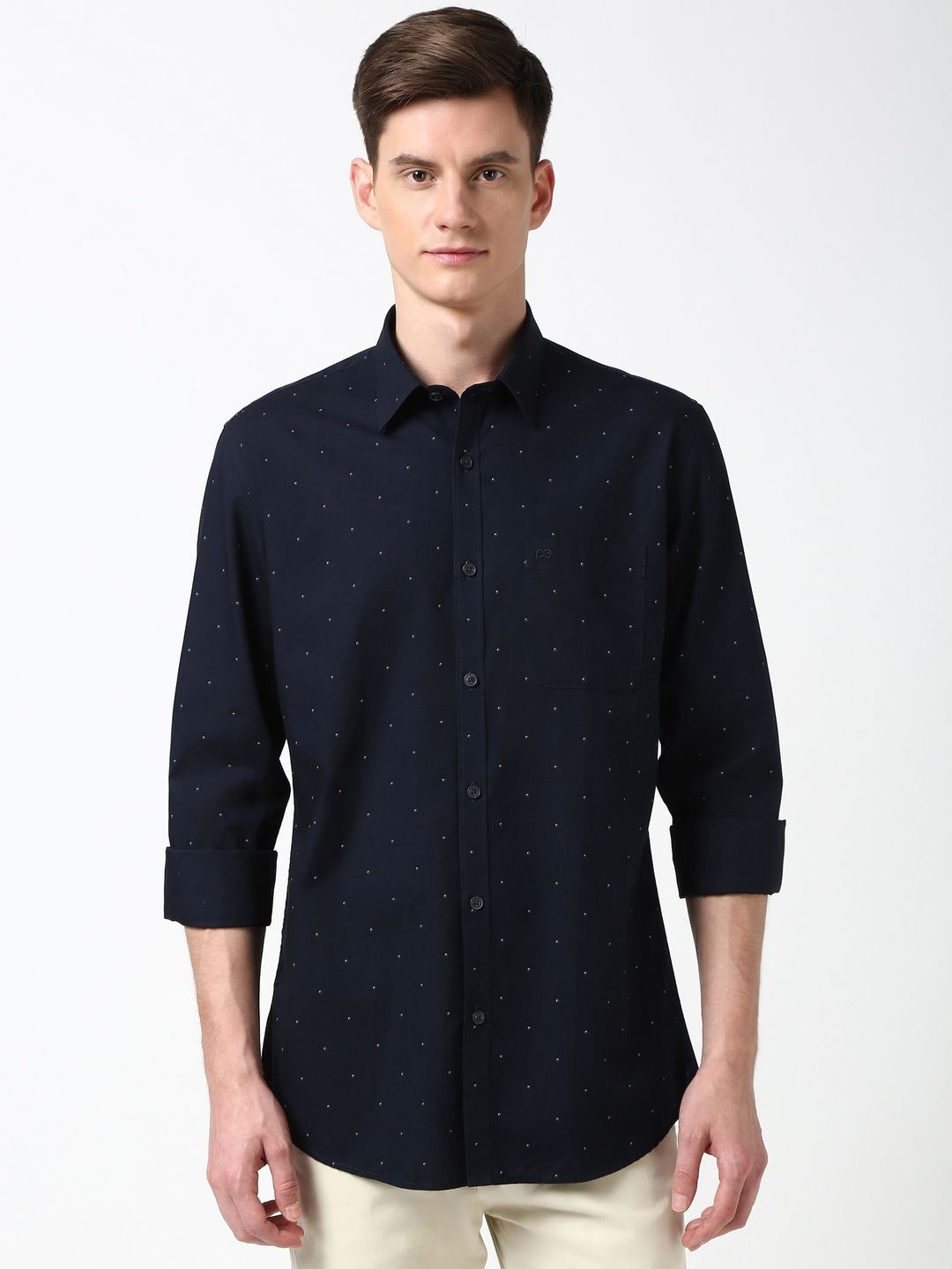 Peter England Casuals Men Spread Collar Micro Ditsy Printed Cotton Slim Fit Casual Shirt