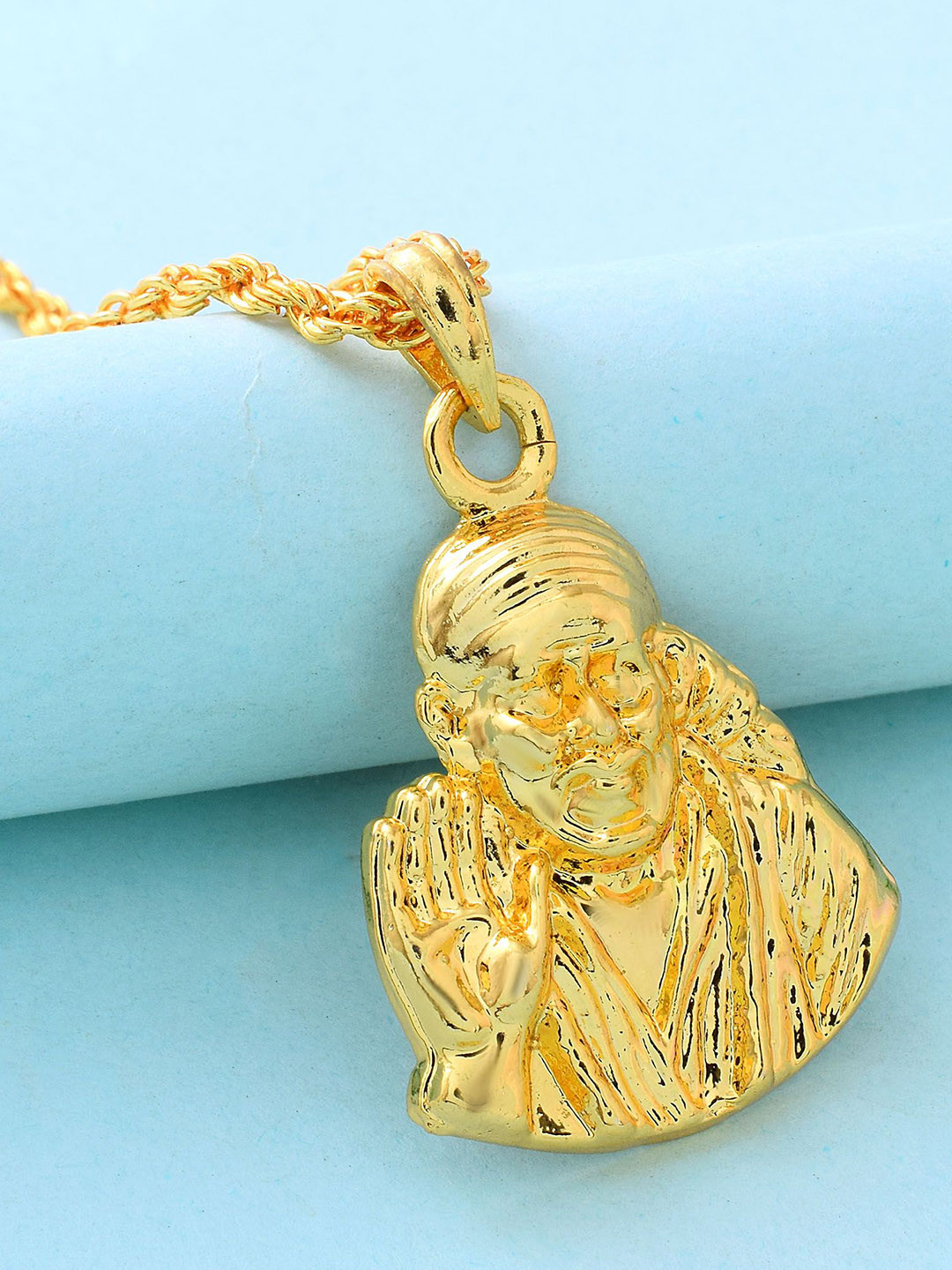 MEMOIR Unisex Gold-Plated Shirdi Sai Baba Contemporary Pendant