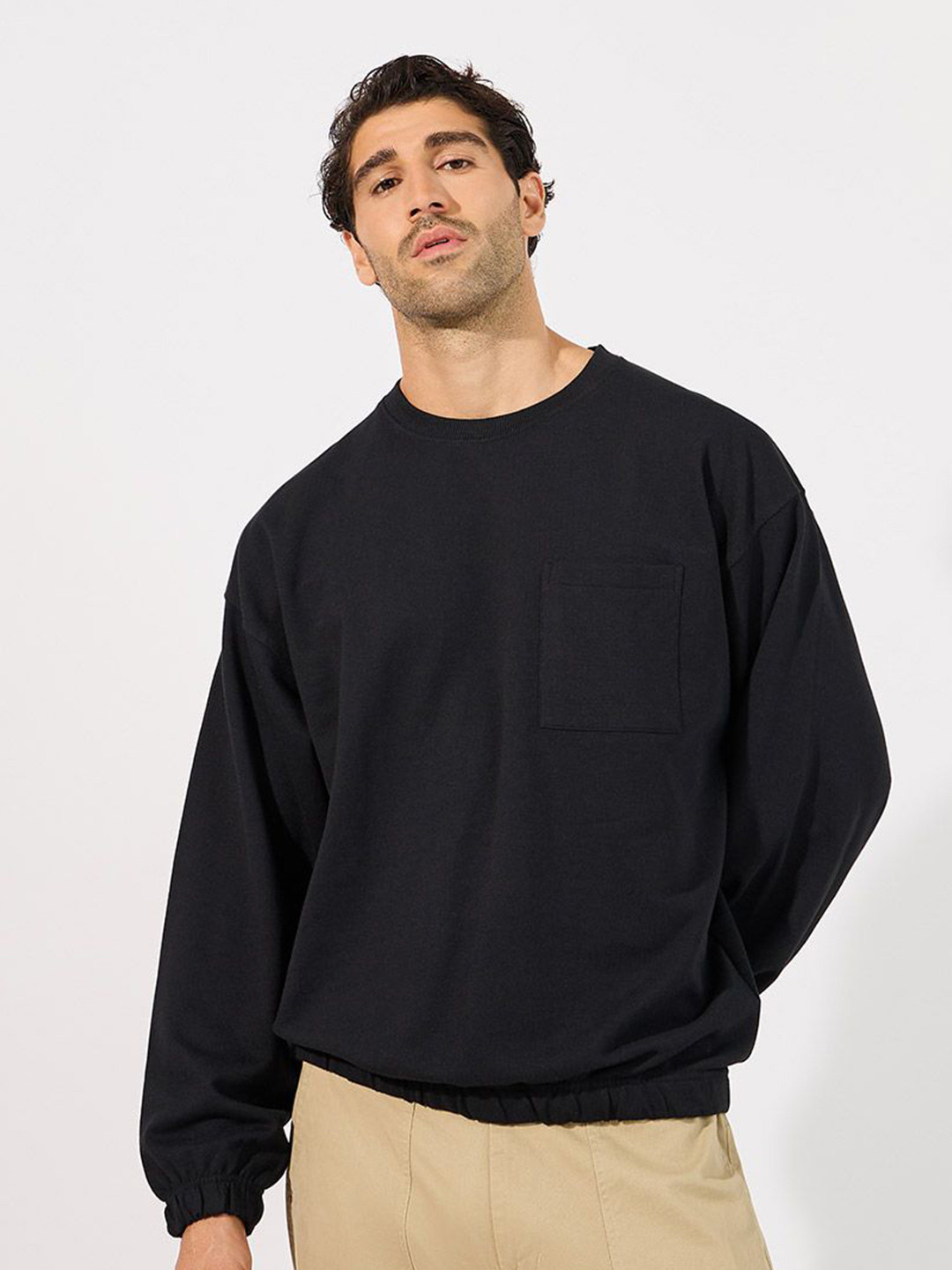Styli Men Elasticated Cuff Boxy Fit Regular Length Casual Sweatshirt With  Patch Pocket