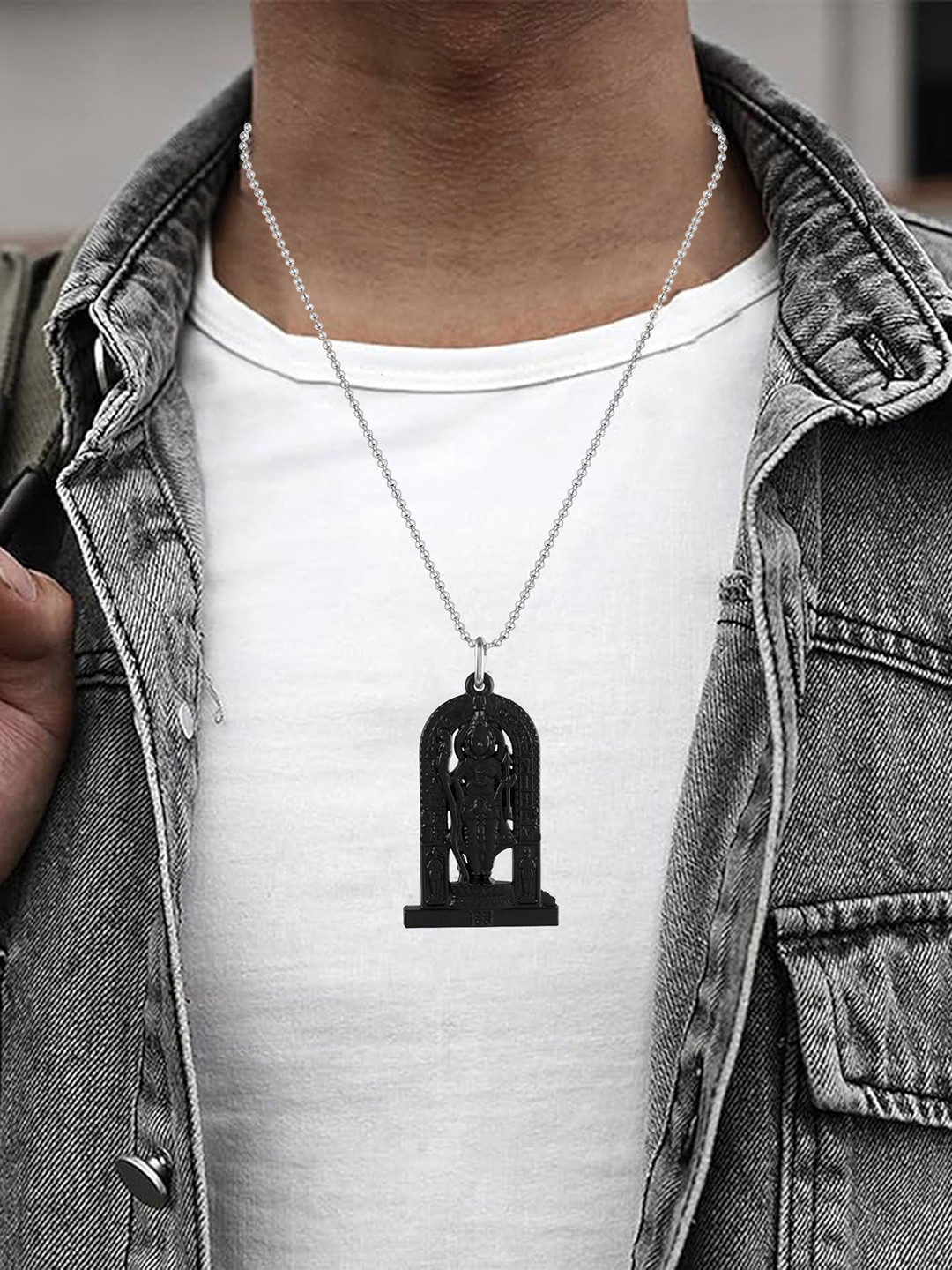 MEMOIR Men Brass-Plated Bhagwan Shri Ram Lalla Reversible Contemporary Pendant