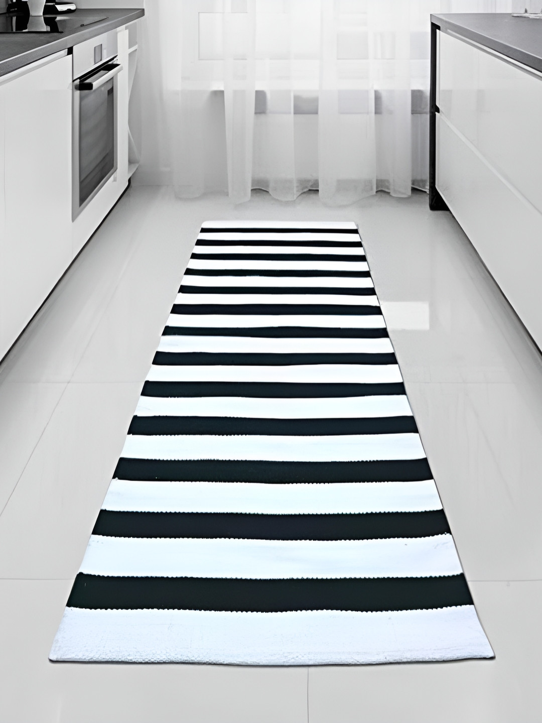 THE HOME TALK Black & White Striped Rectangular Cotton Anti-Slip Yoga Mats