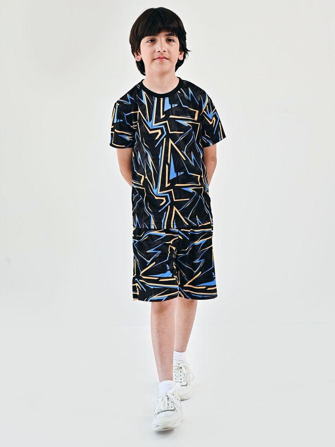 UMILDO Boys Graphic Printed Round Neck T-shirt