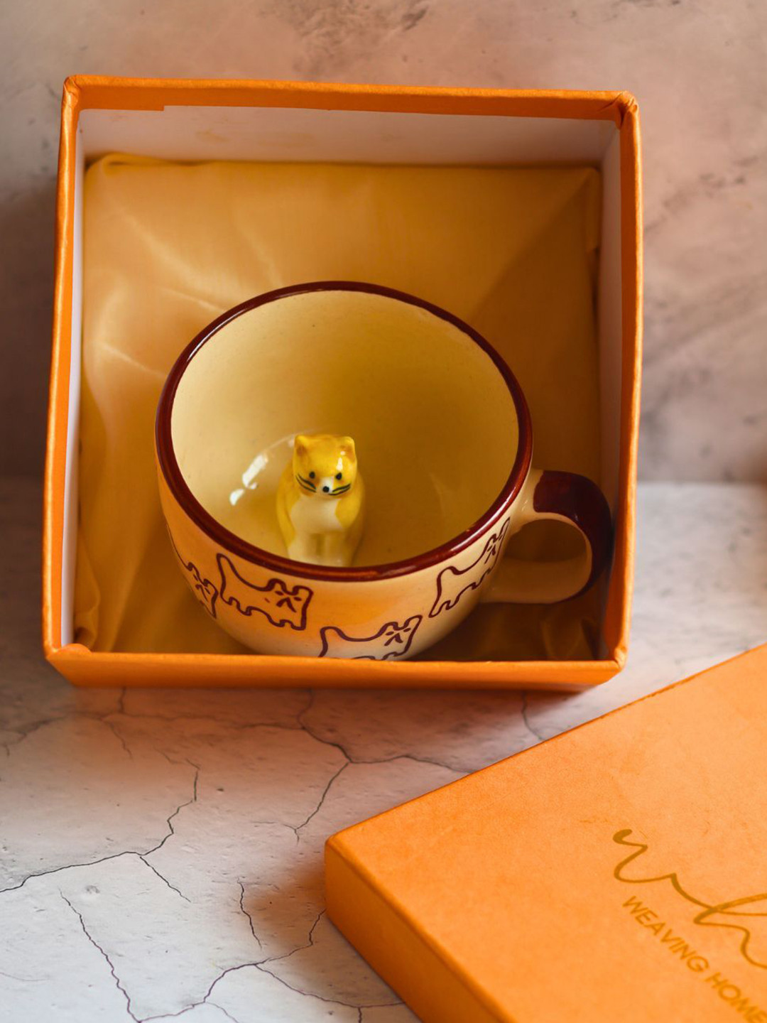 WEAVING HOMES Raindrop Cream Conversational Ceramic Microwave Safe Mug-220ml