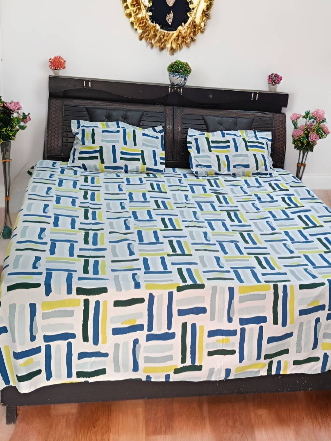 V.R.ENTERPRISES Premium Blue Geometric Cotton 210 TC Queen Fine Bedsheet with 2 Pillow Covers-98 x 88 inches