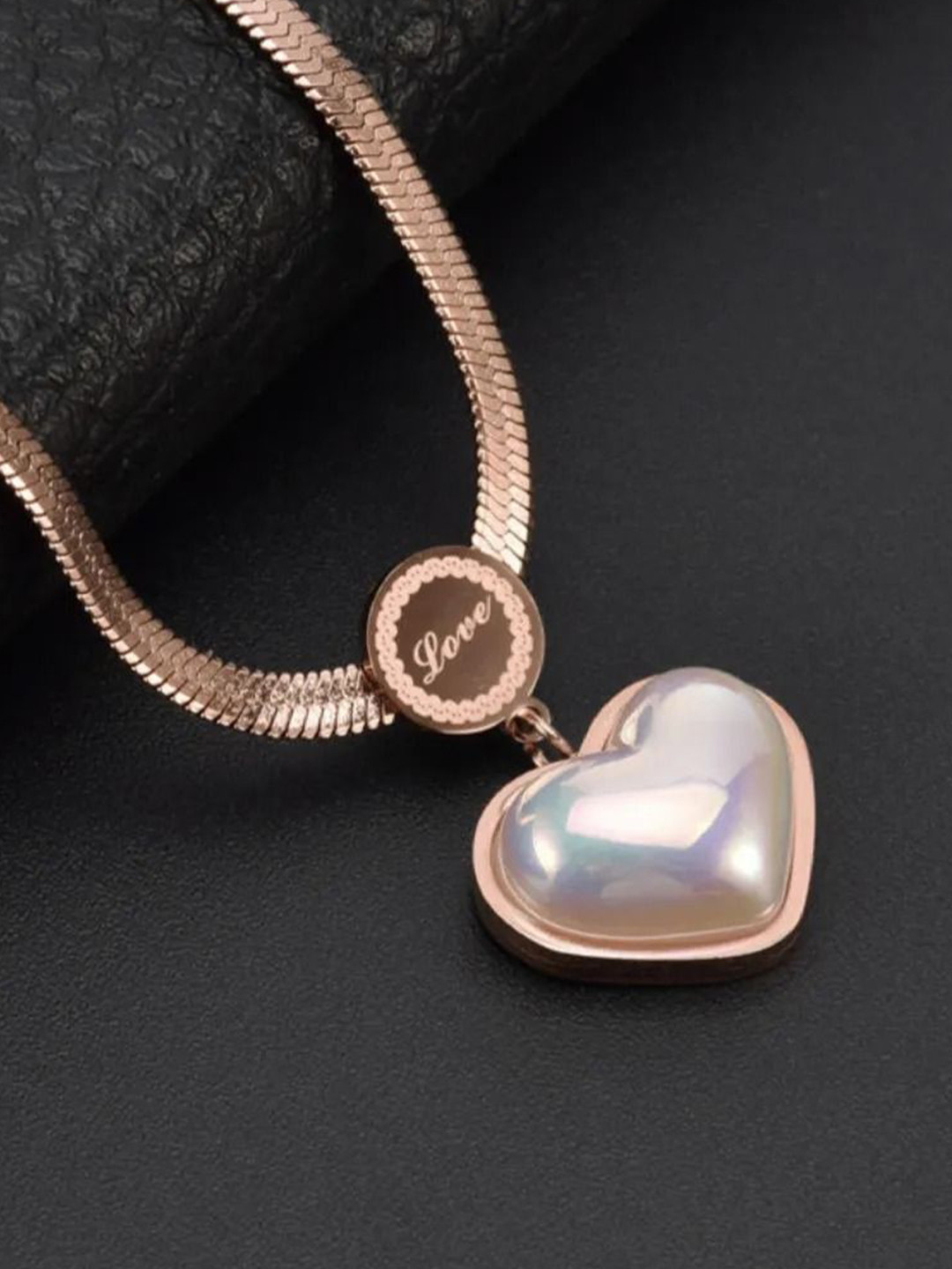 V FASHION JEWELLERY Rose Gold Plated Stainless Steel Necklace