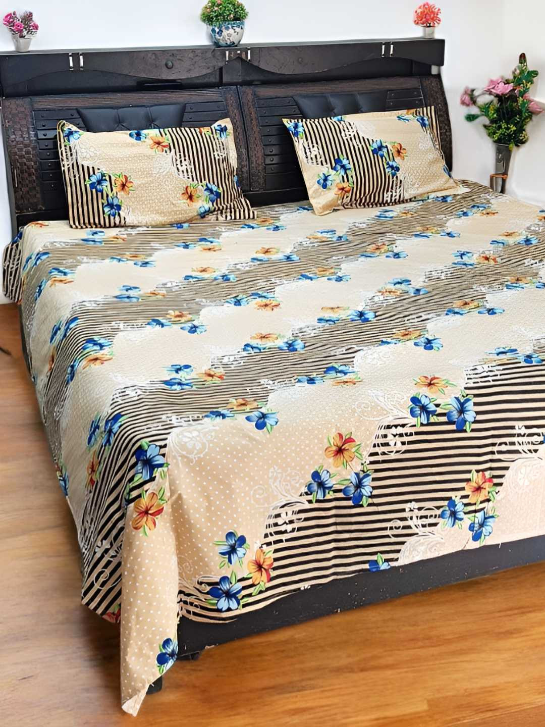 V.R.ENTERPRISES Beige Floral Cotton 210 TC Queen Fine Bedsheet with 2 Pillow Covers-98 x 88 inches