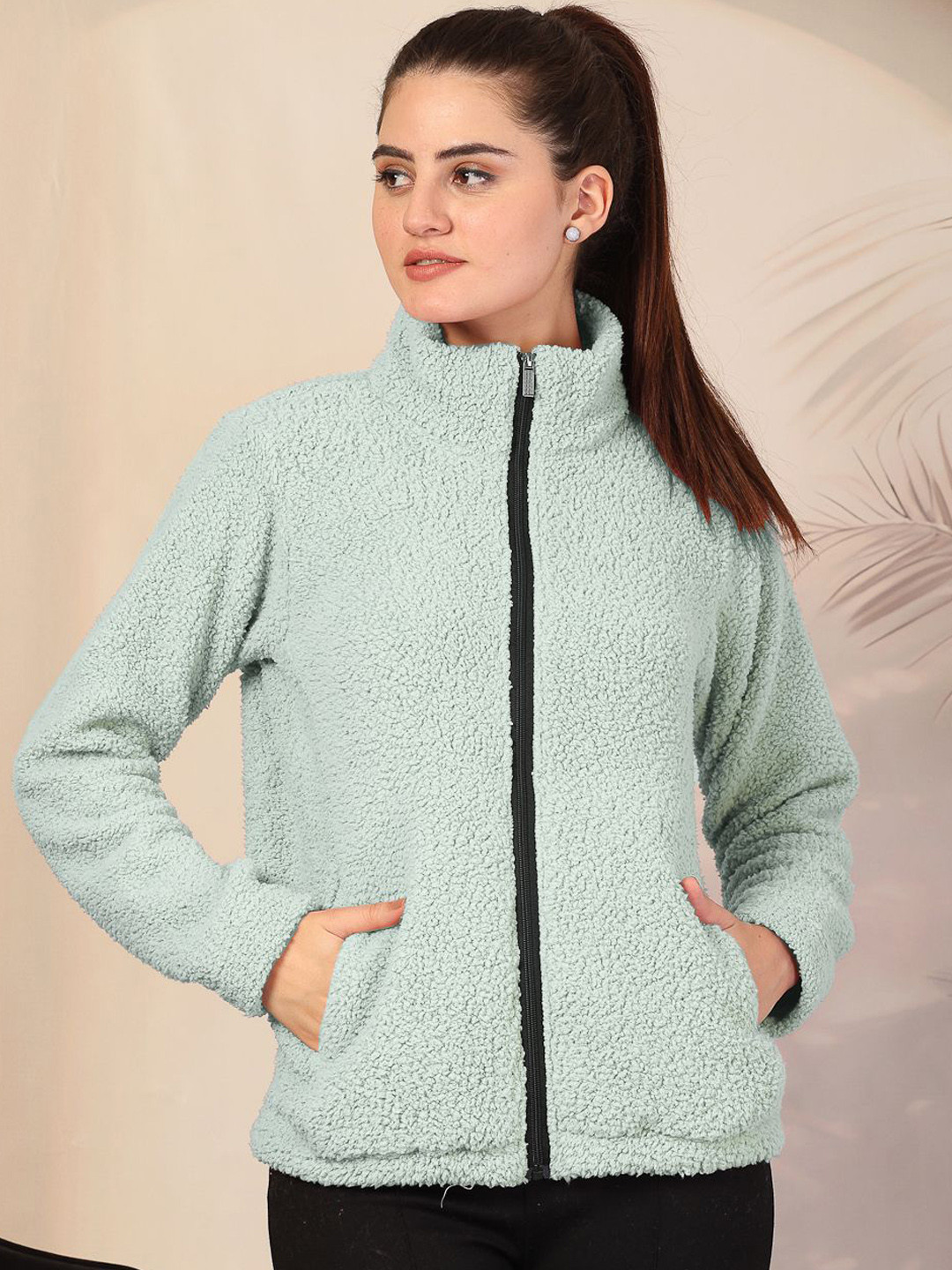 KLOTTHE Women Sherpa Heavy Winter Jacket