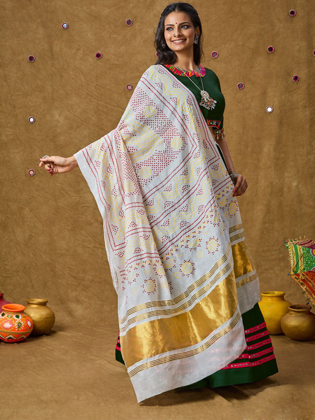 SALWAR STUDIO Bandhani Printed Garba Dupatta
