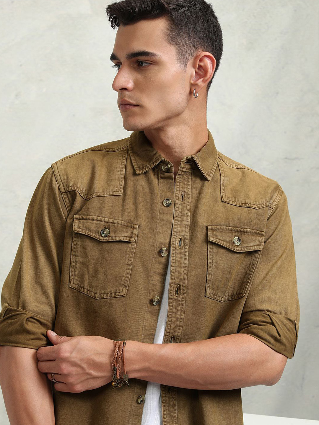 HIGHLANDER Men Oversized Utility Pockets Shirt