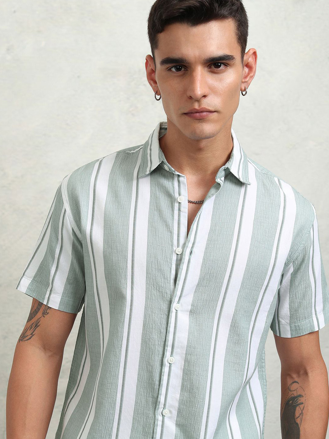 HIGHLANDER Men mint Dobby Textured Striped Relaxed Shirt